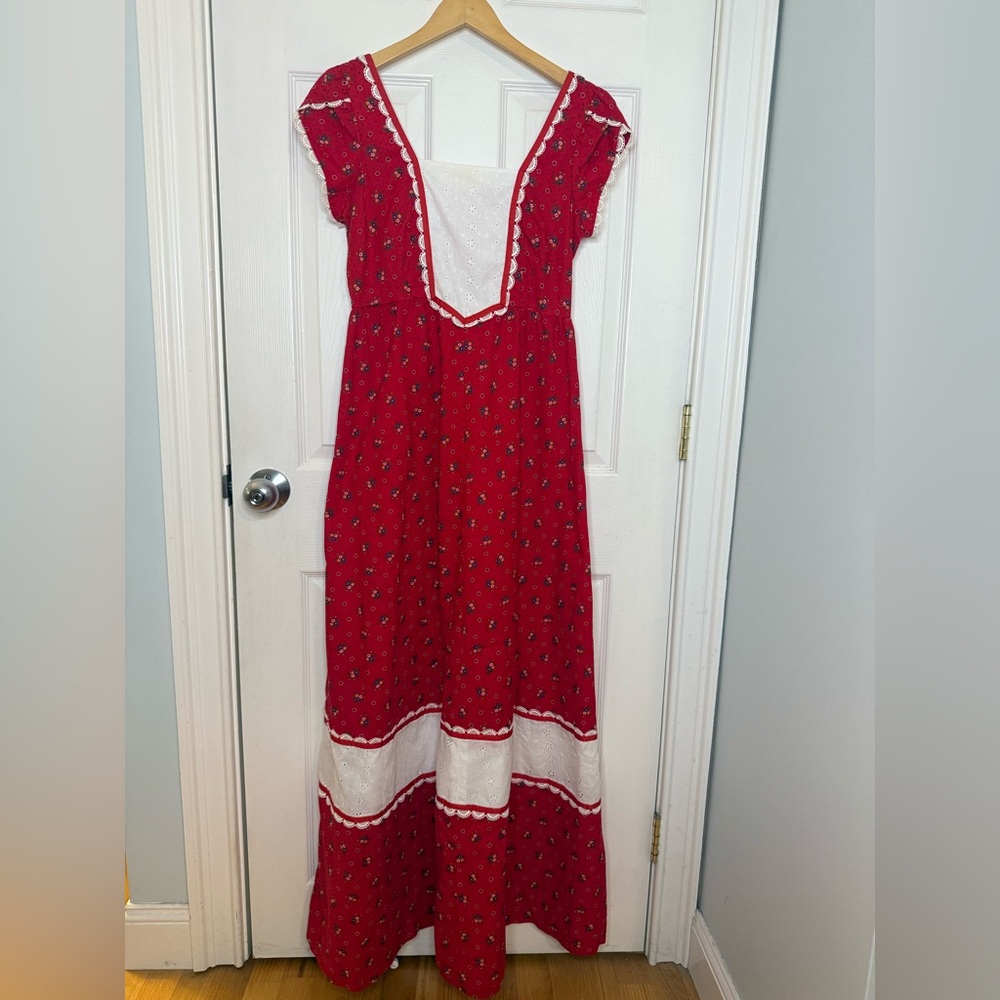 VTG 70’s Hilda Hawaii Cottagecore Prairie Maxi Dress Eyelet Lace Floral EUC - Picture 4 of 15